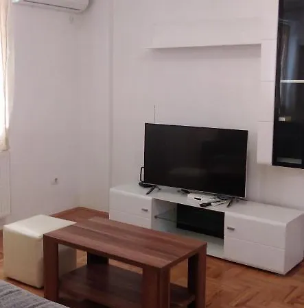 Lovely Condo Next To Salt Room, Bus Station Skopje Extérieur photo