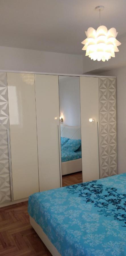 Lovely Next To Salt Room, Bus Station Appartement *